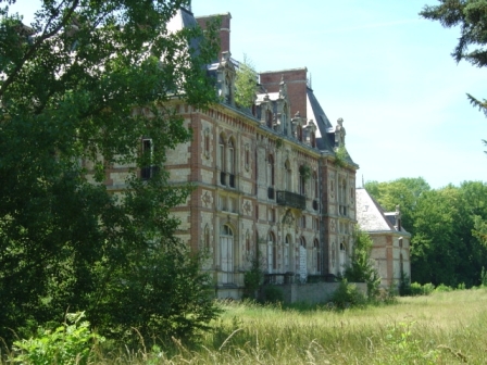 chateau-uzes.jpg